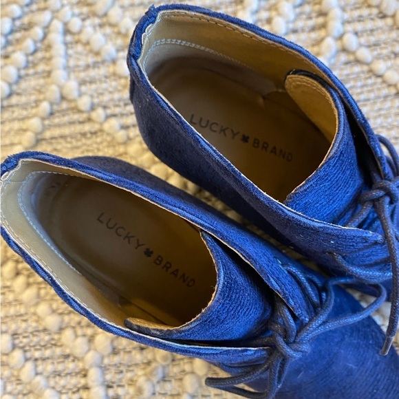 Lucky Brand Womens‎ Indigo Ankle Boots Size 7.5 - Picture 2 of 7